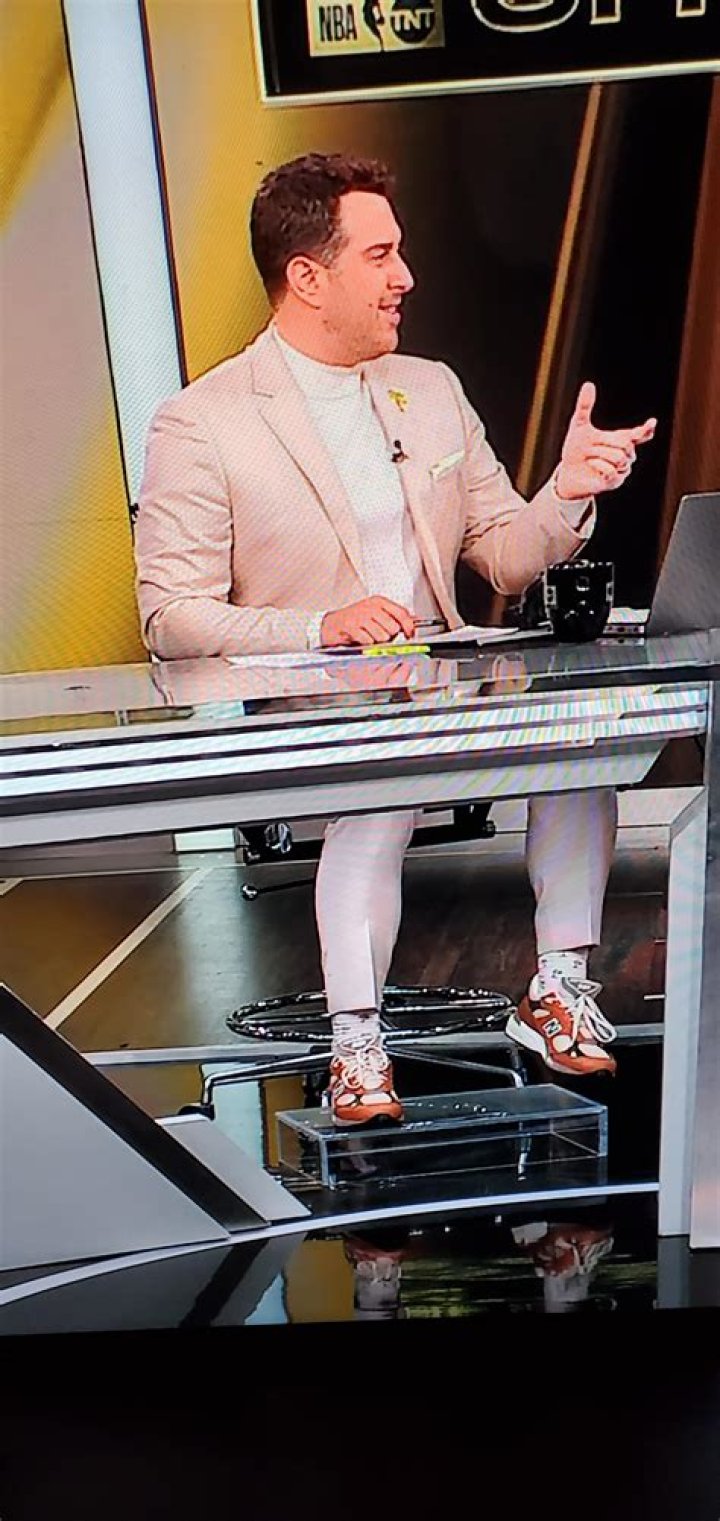 Uncover The World Of Sports Broadcasting With Adam Lefkoe: An Insider's Perspective